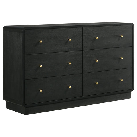 Cavelle Dresser