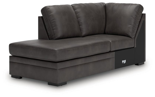 Lofton-Pike Sectional with Chaise