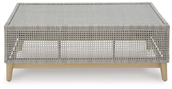 Seton Creek Outdoor Seating Set