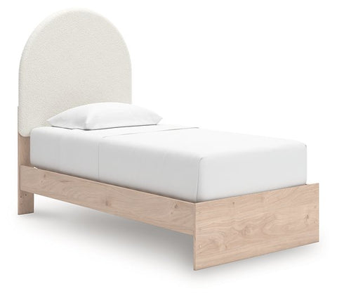 Arloster Upholstered Bed