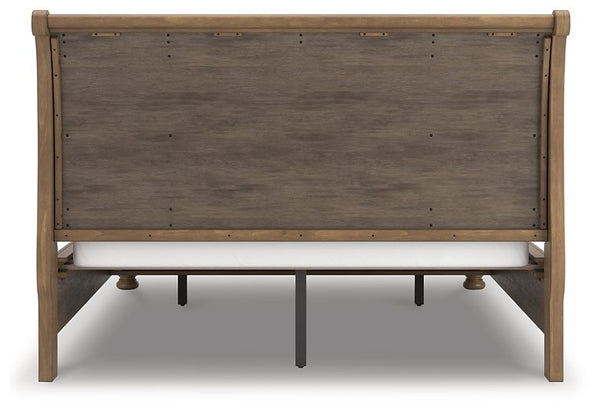 Feddinger Panel Storage Bed