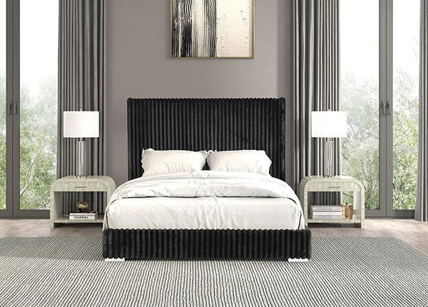 Cadwell E.King, Queen, & Full Bed White, Gray, & Black